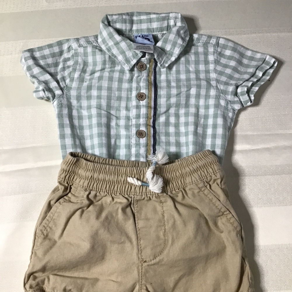 Little Lads & Begosh, set gingham onesie and shorts, Size 3 months